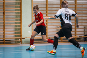 Mecz ekstraligi futsalu kobiet: Tarnovia - AZS UEK Słomniczanka Słomniki